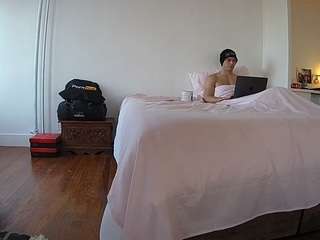 voyeurcam-celticiron-01