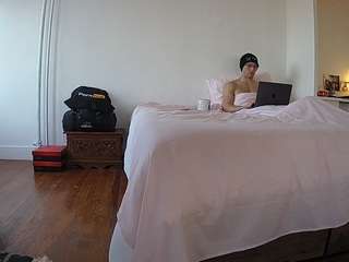 voyeurcam-celticiron-01