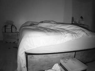 voyeurcam-CelticIRON-01