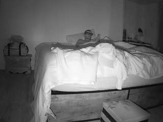 voyeurcam-CelticIRON-01