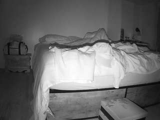 voyeurcam-CelticIRON-01