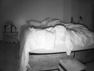 voyeurcam-CelticIRON-01