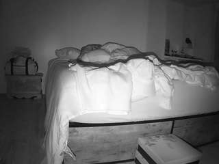 voyeurcam-CelticIRON-01