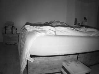 voyeurcam-CelticIRON-01