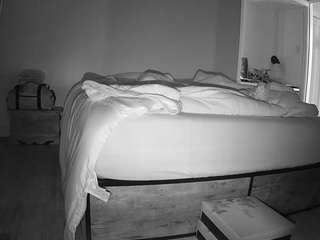 voyeurcam-CelticIRON-01