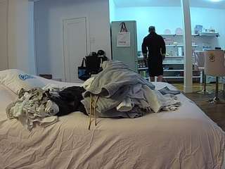 voyeurcam-CelticIRON-01