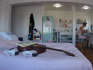 voyeurcam-celticiron-01