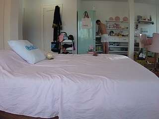 voyeurcam-CelticIRON-01