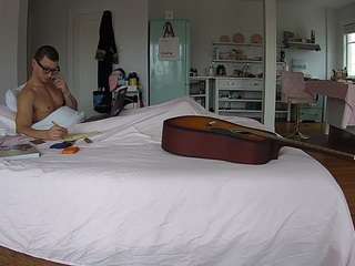 voyeurcam-celticiron-01