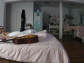 voyeurcam-celticiron-01