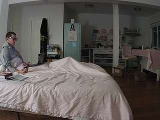 voyeurcam-CelticIRON-01