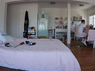 voyeurcam-celticiron-01