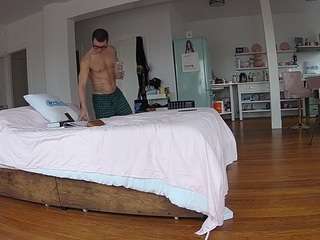 voyeurcam-celticiron-01