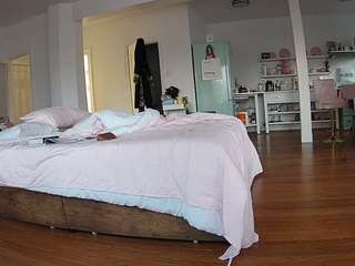 voyeurcam-celticiron-01's CamSoda show and profile