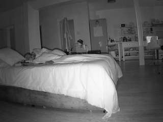 voyeurcam-celticiron-01's CamSoda show and profile