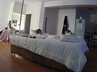 voyeurcam-celticiron-01