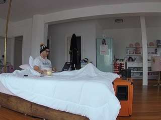 voyeurcam-CelticIRON-01