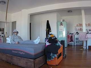 voyeurcam-celticiron-01