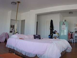 voyeurcam-CelticIRON-01