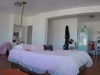 voyeurcam-CelticIRON-01