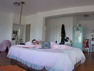 voyeurcam-celticiron-01