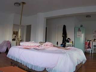 voyeurcam-celticiron-01