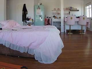 voyeurcam-celticiron-01