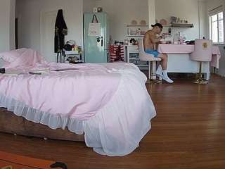 voyeurcam-celticiron-01