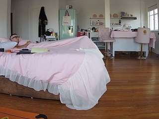 voyeurcam-celticiron-01