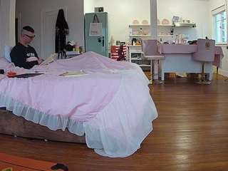 voyeurcam-celticiron-01