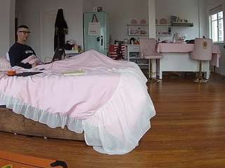 voyeurcam-CelticIRON-01