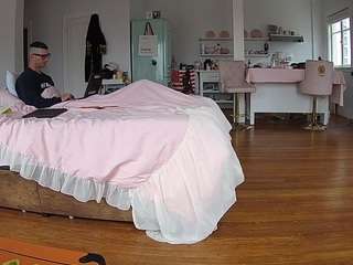 voyeurcam-CelticIRON-01