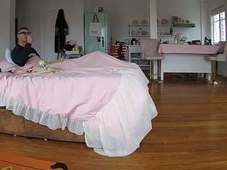 voyeurcam-CelticIRON-01