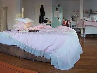 voyeurcam-CelticIRON-01