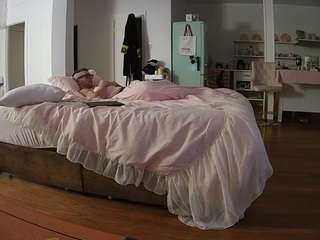 voyeurcam-celticiron-01