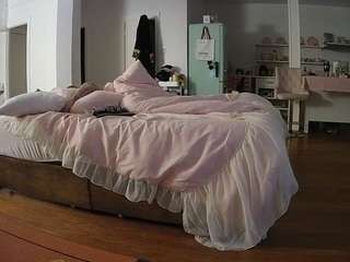 voyeurcam-celticiron-01