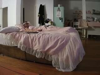 voyeurcam-celticiron-01