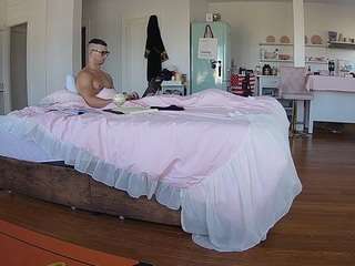 voyeurcam-celticiron-01