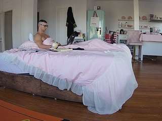 voyeurcam-celticiron-01