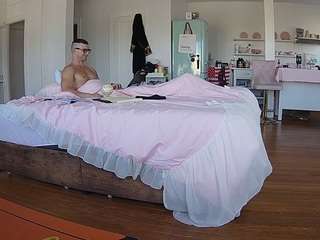 voyeurcam-CelticIRON-01