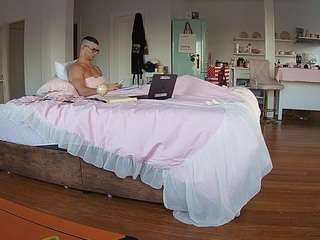 voyeurcam-celticiron-01