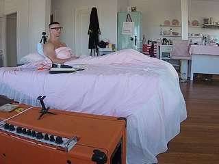 voyeurcam-celticiron-01