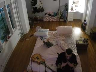 voyeurcam-celticiron-01