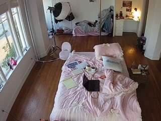 voyeurcam-CelticIRON-01