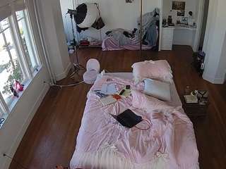 voyeurcam-CelticIRON-01