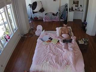 voyeurcam-celticiron-01