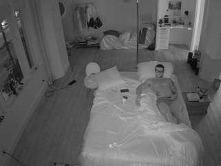 voyeurcam-celticiron-01