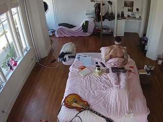 voyeurcam-CelticIRON-01