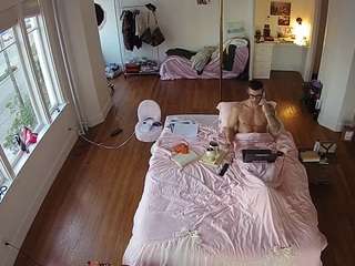 voyeurcam-CelticIRON-01