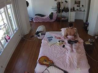 voyeurcam-CelticIRON-01